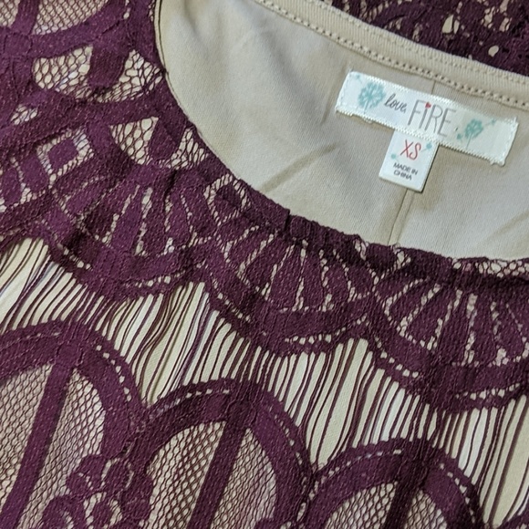 Love Fire Lace Shift Dress - Picture 4 of 5